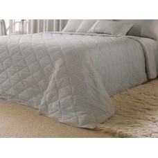 Dreams n Drapes Rosana Silver Quilted Bedspread